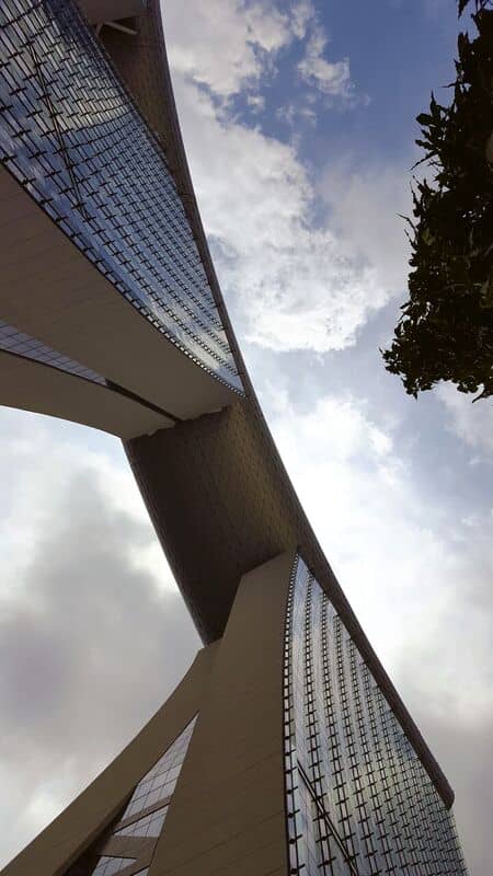 The iconic Marina Bay Sands hotel, expo, and conference center (left and above) in Singapore was the venue for the Bentley Year in Infrastructure 2017 conference and Be Inspired awards ceremony. This internationally lauded example of engineering, art, and design was a Be Inspired award-winner in 2010.