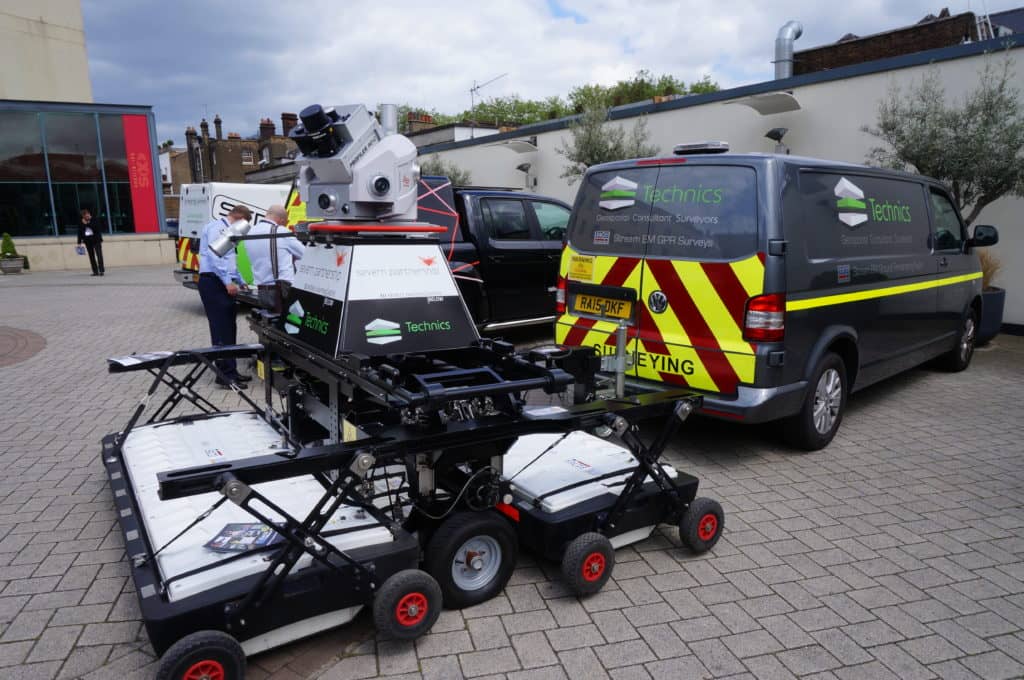 Combined LIDAR and ground penetrating radar array for simultaneously capturing above and below ground imagery.